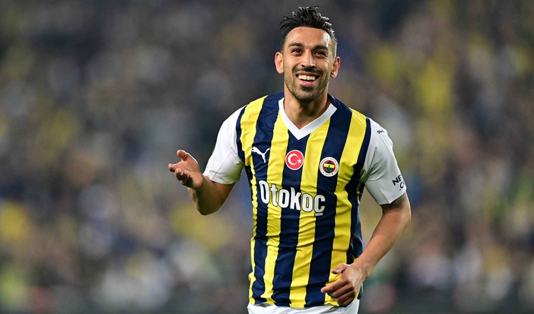 Fenerbahçe'de kariyer sezonunu yaşayan İrfan Can Kahveci yuvadan uçabilir!