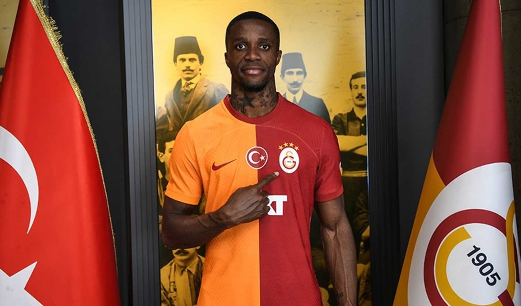 Galatasaray, Adana'ya gitti: Sürpriz Wilfried Zaha gelişmesi