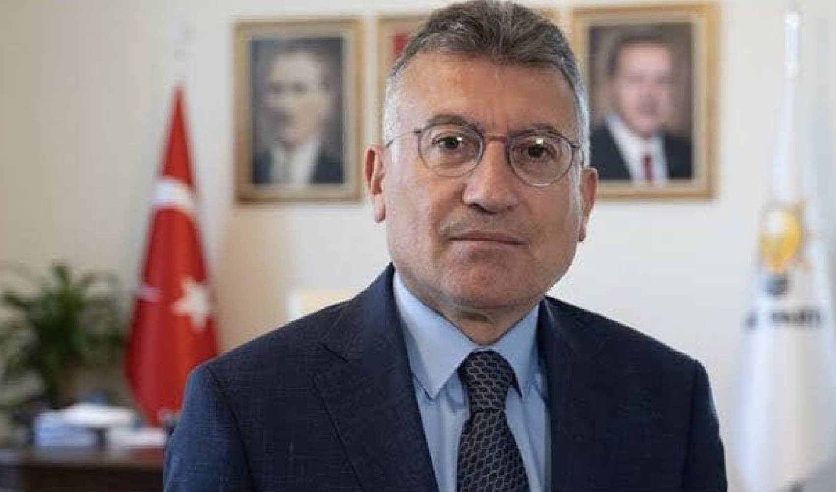 AKP Grup Başkanı Abdullah Güler: 'Muhalefetin çokça eleştirdiği ''Partili Cumhurbaşkanı'' tartışılabilir'