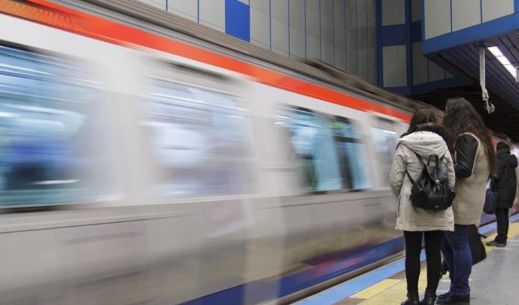 Yenikapı-Hacıosman metro hattında intihar girişimi