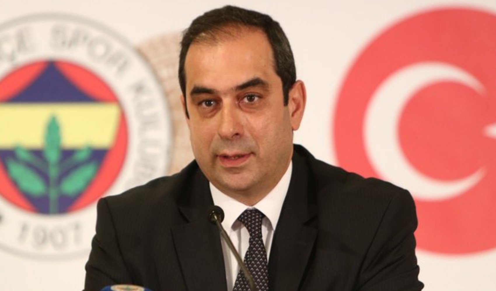Fenerbahçe'nin yeni Divan Kurulu Başkanı Şekip Mosturoğlu oldu