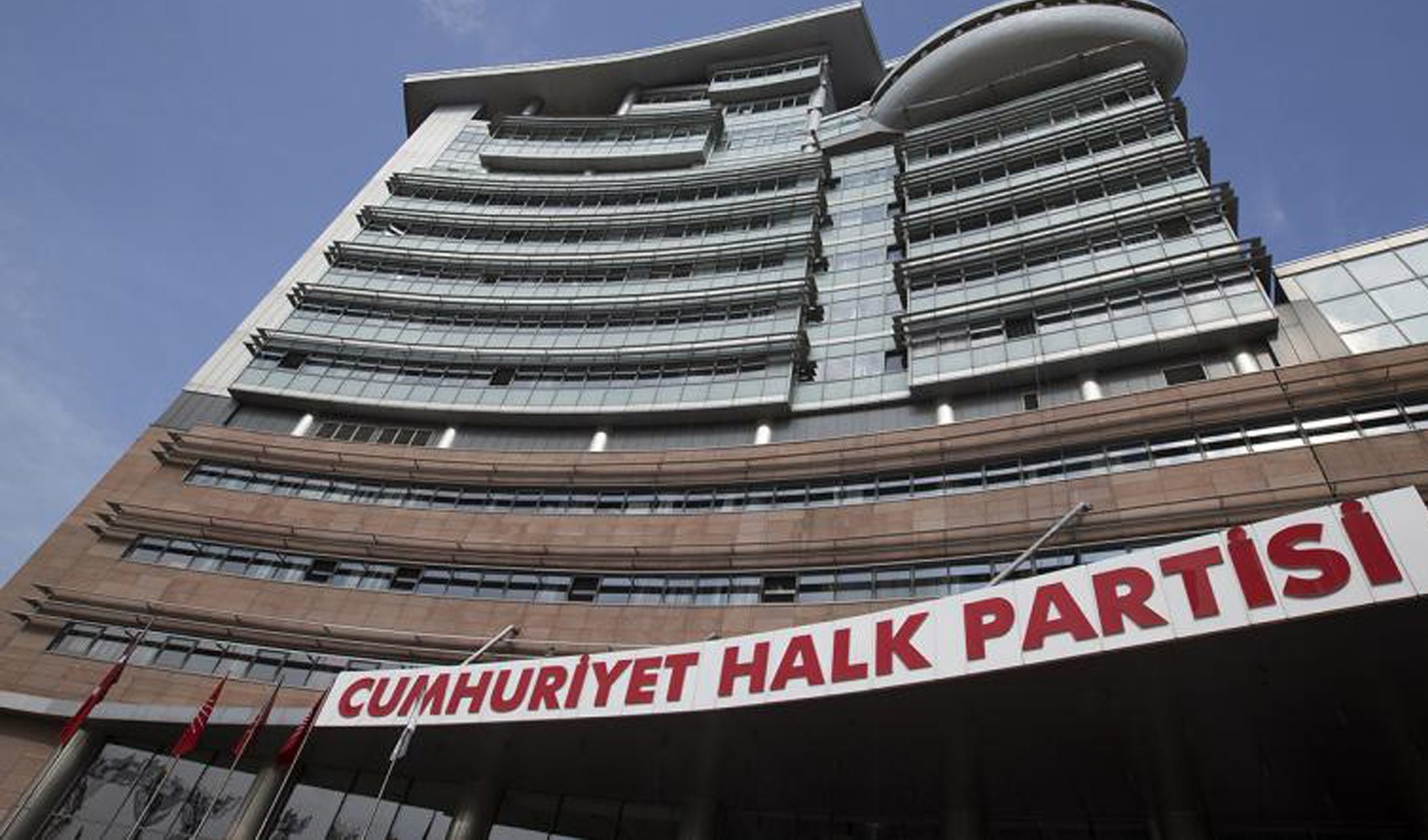 CHP 1 Mayıs'ta Saraçhane'de toplanma kararı aldı