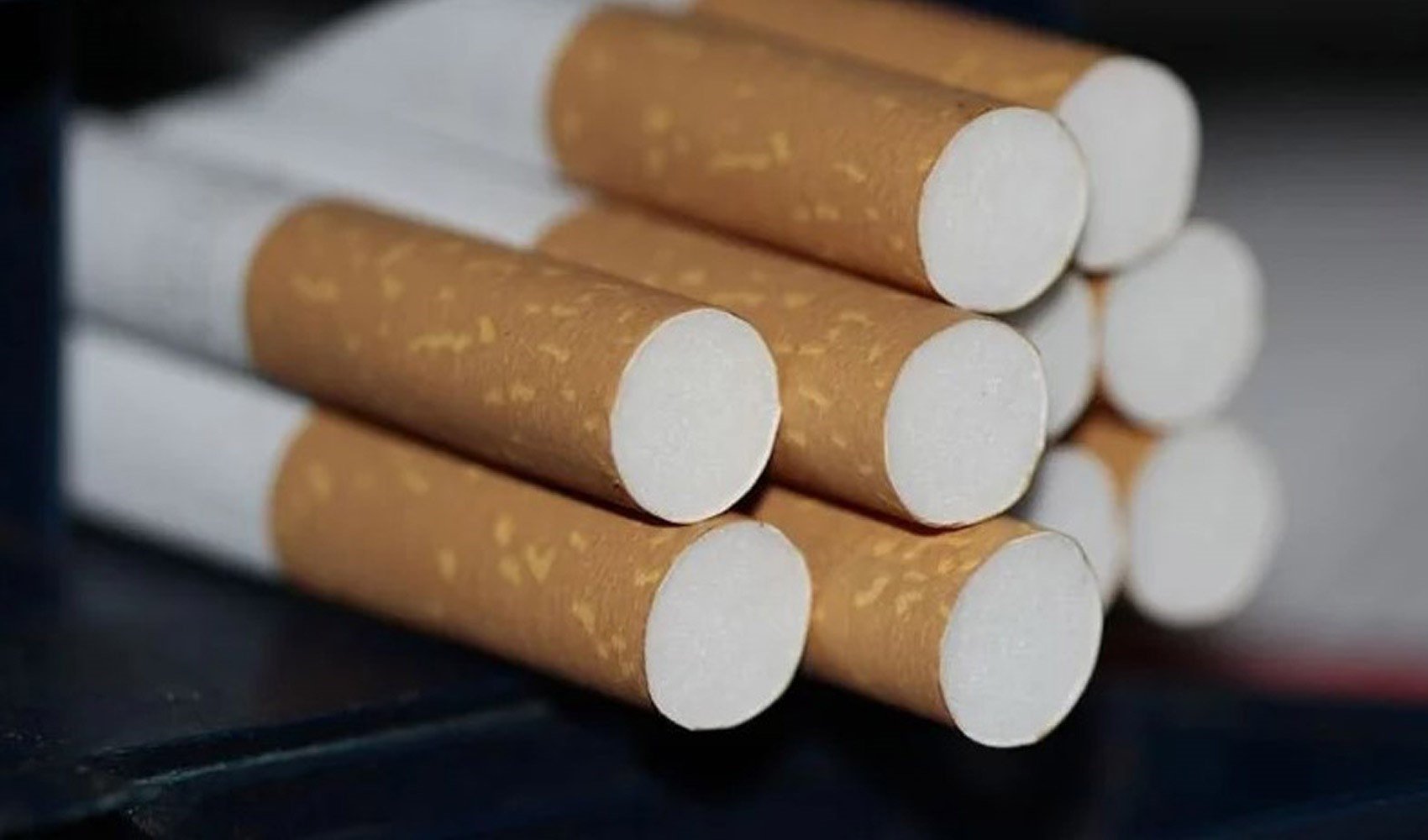 Ozan Bingöl, 60 TL’lik sigaranın vergisini hesapladı