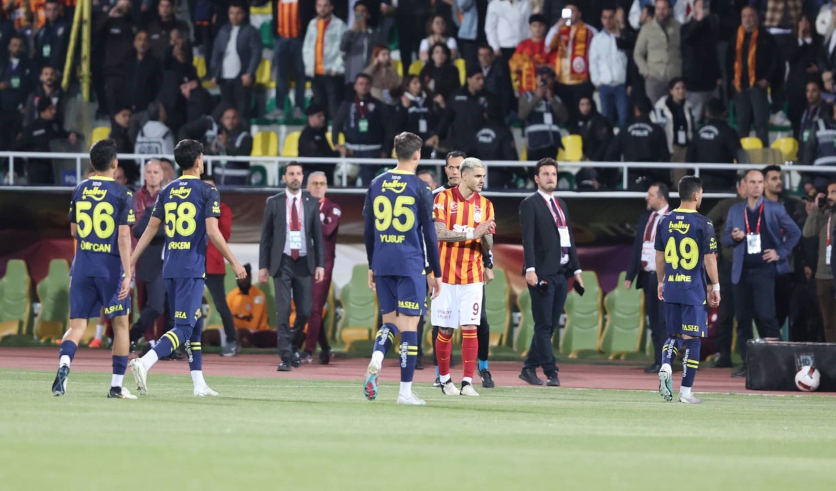 Galatasaray yardımcı antrenörü Garcia: Yaşananlardan en çok etkilenen Türk futbolu olucak