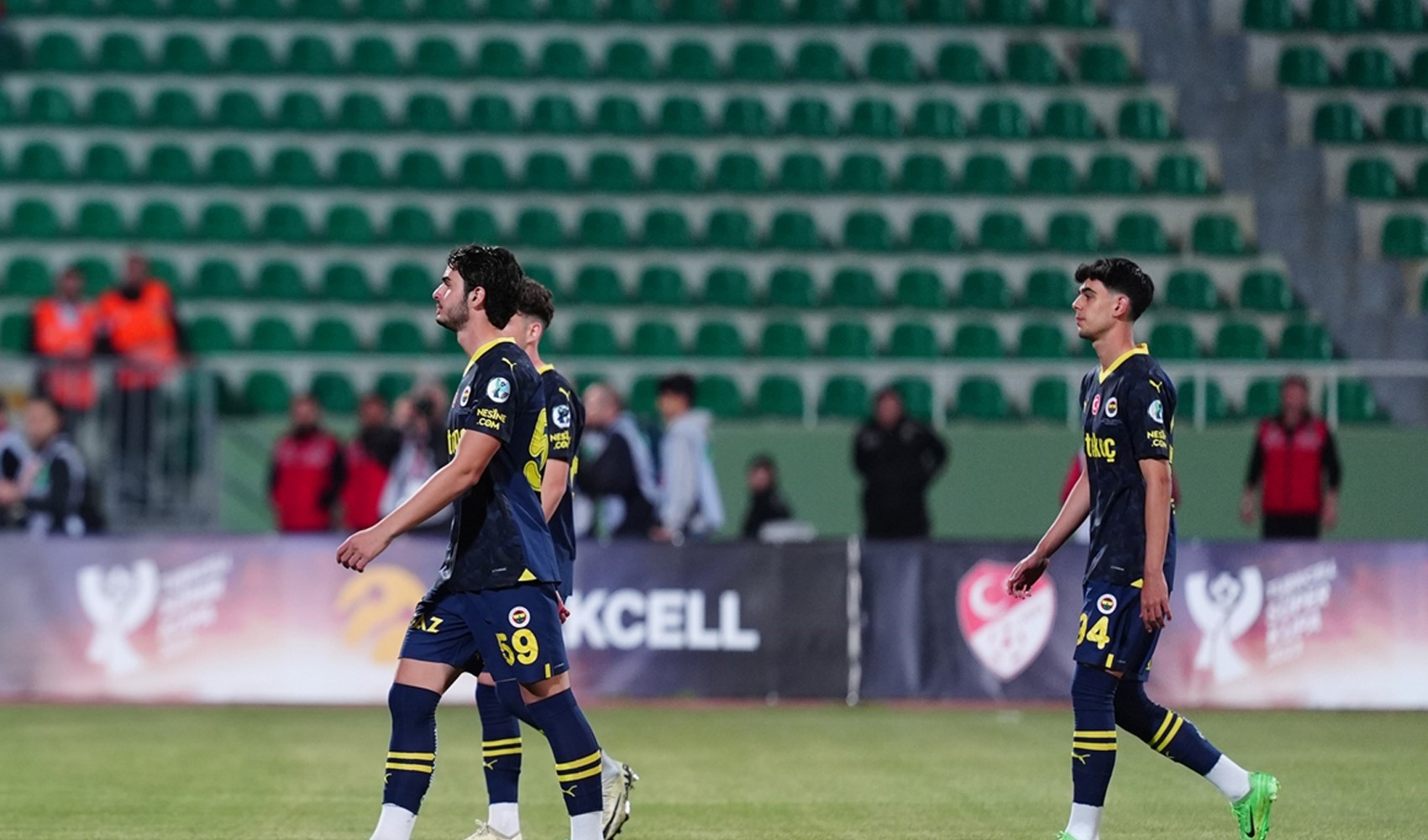 Fenerbahçe U19 takımının kaptanı Emirhan Arkutcu'dan 'Süper Kupa' açıklaması: 'Bizi kandırdılar...'