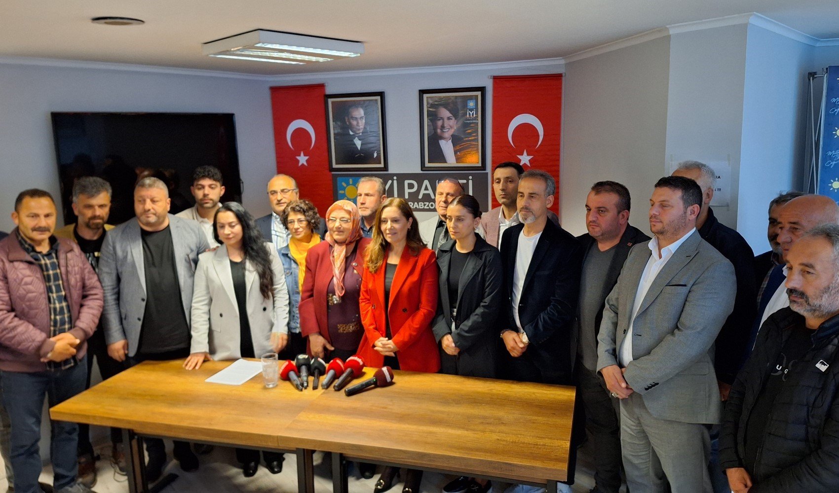 İYİ Parti'de istifalar nedeniyle il yönetimi düştü