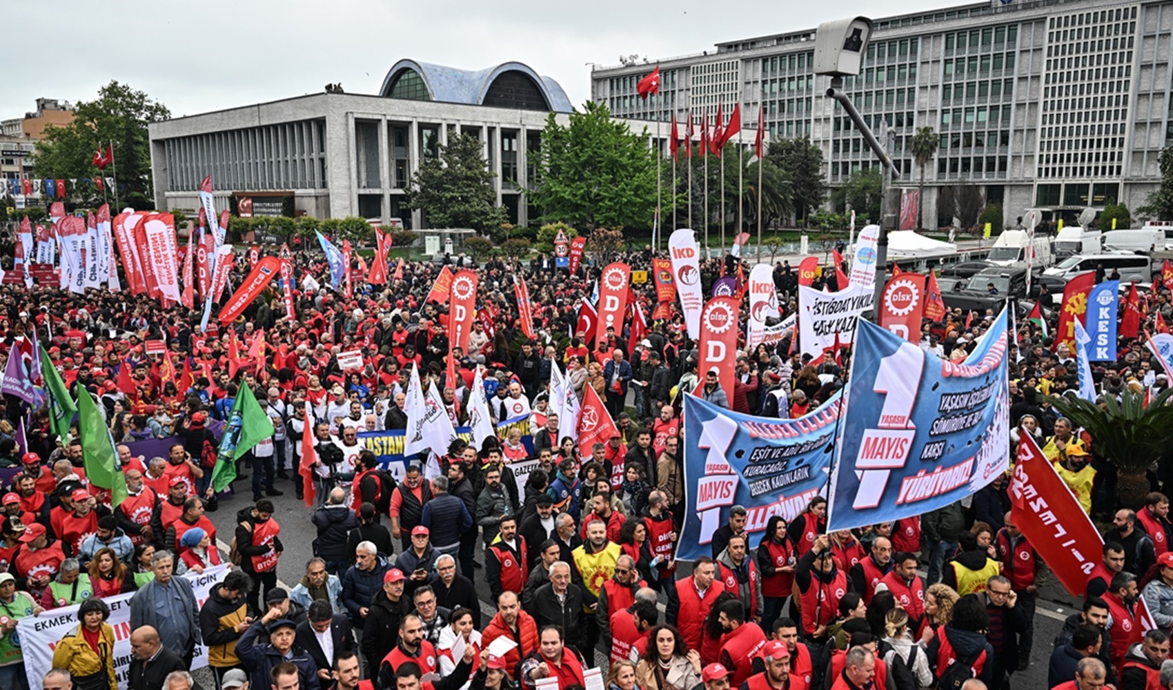 İstanbul'da 1 Mayıs kısıtlamaları kısmi olarak kaldırıldı