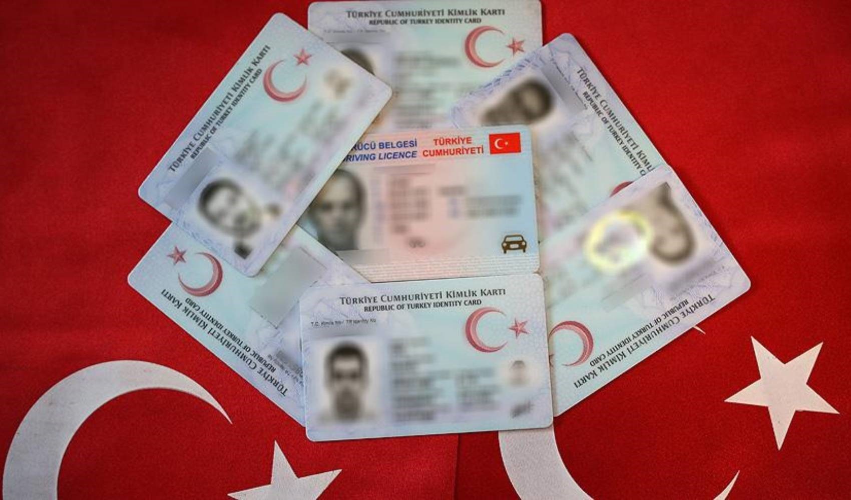Türk vatandaşlığını 'uygun' fiyata satan şebeke çökertildi: 'Devletin itibari düşürüldü'