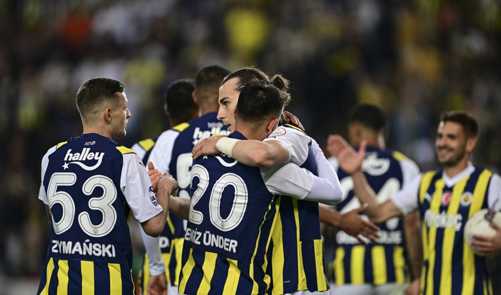 Fenerbahçe Kayserispor'u 3 golle geçti!