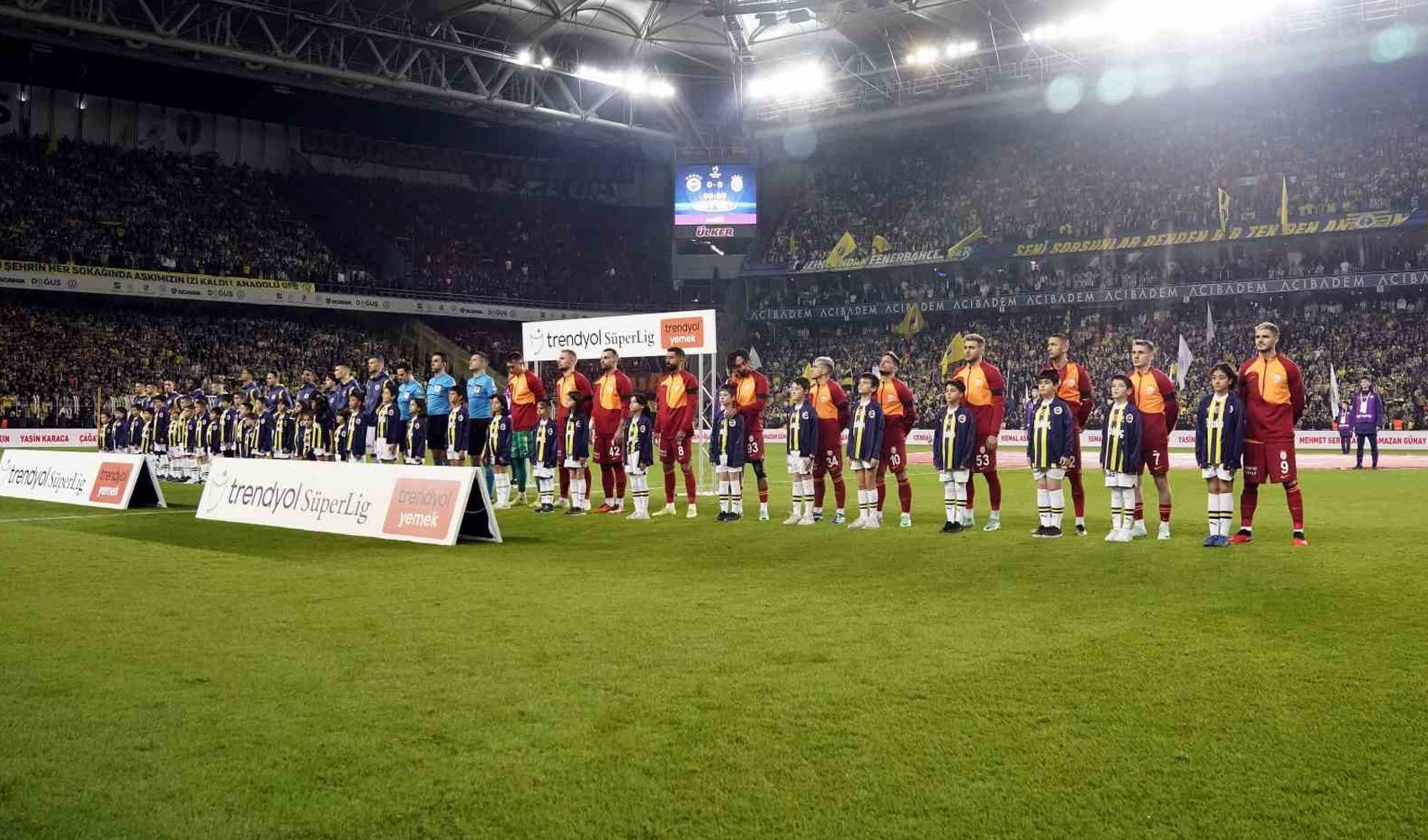 Galatasaray ile Fenerbahçe 400. kez karşı karşıya gelecek