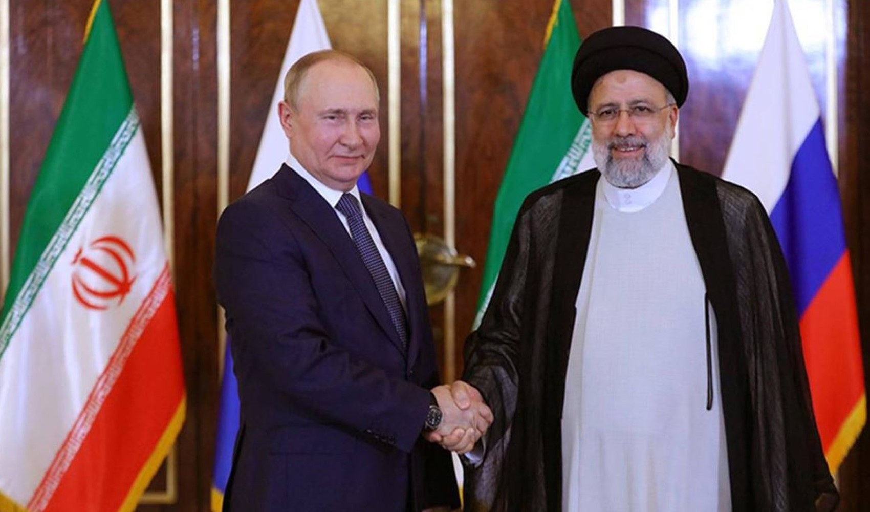 Rusya Devlet Başkanı Putin'den İran dini lideri Ali Hamaney'e taziye mesajı: 'Bu güzel adamı hep hatırlayacağım'
