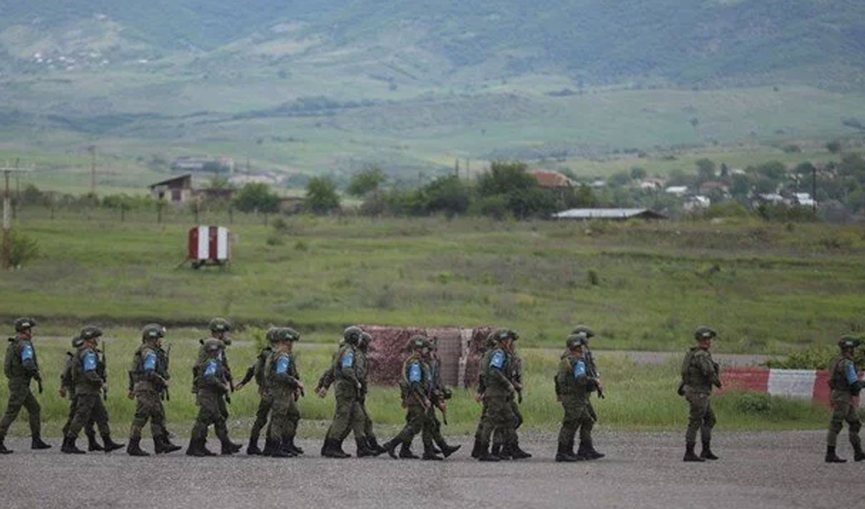 Azerbaycan, Ermenistan sınırındaki 4 köyün kontrolünü devraldı!