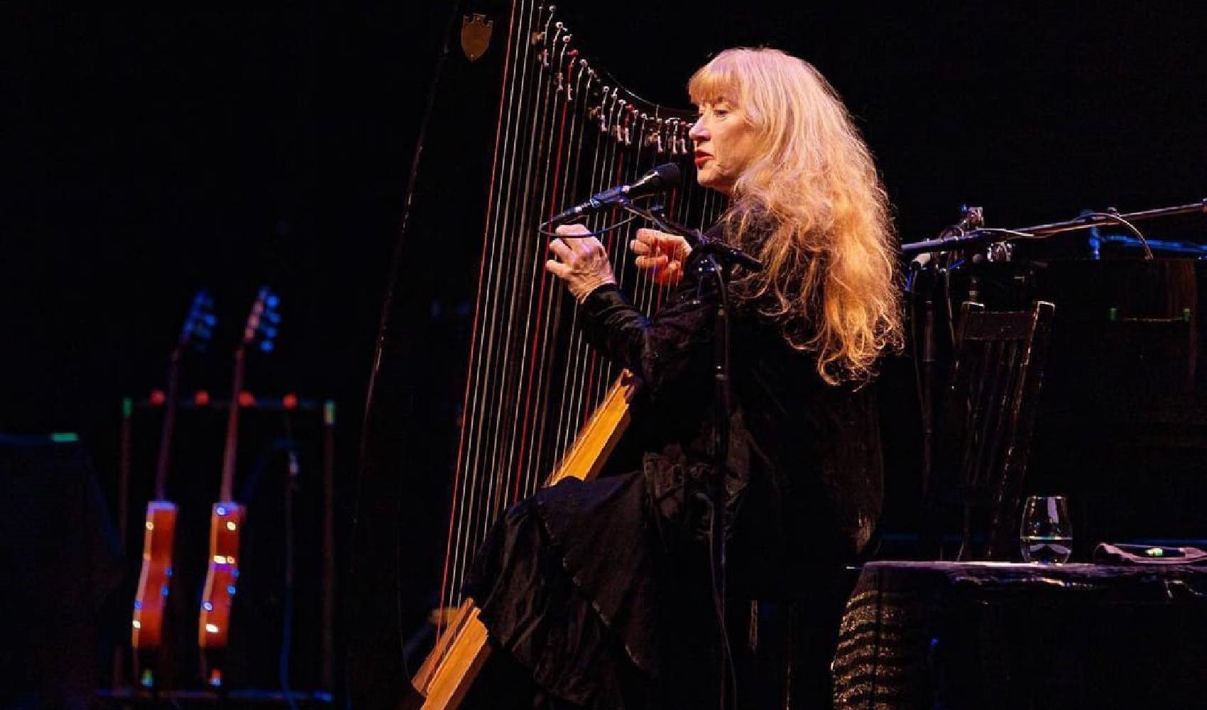 Dünyaca ünlü sanatçı Loreena Mckennıtt, Türkiye’ye geliyor