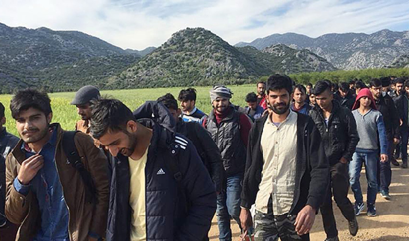 AB'den Türkiye'deki Suriyeliler için 1 milyar euroluk destek