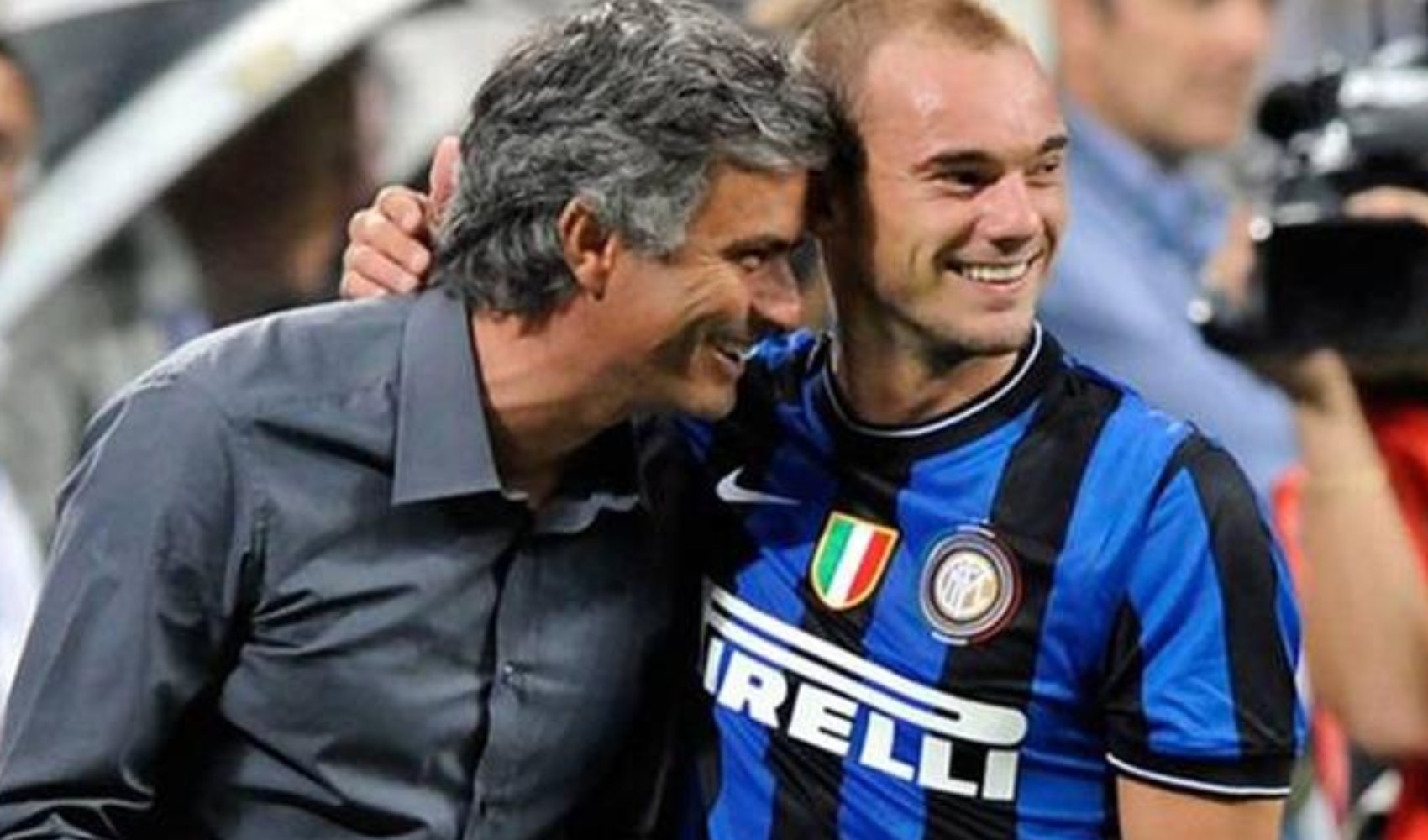 Sneijder açıkladı: Mourinho Fenerbahçe'ye gidiyor!