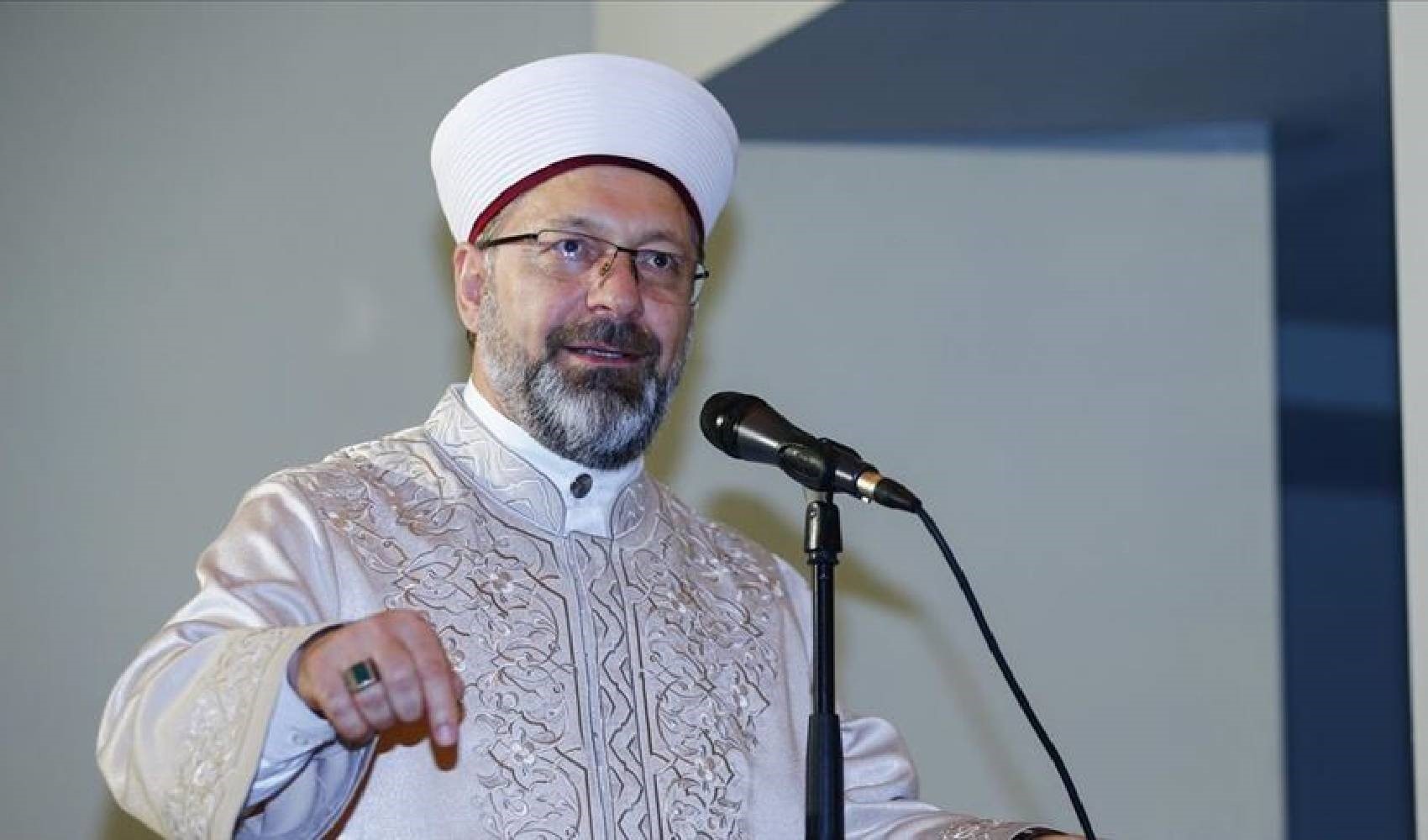 Diyanet İşleri Başkanı Erbaş'tan, Balkan göçmenleriyle ilgili sözlerine ilişkin açıklama
