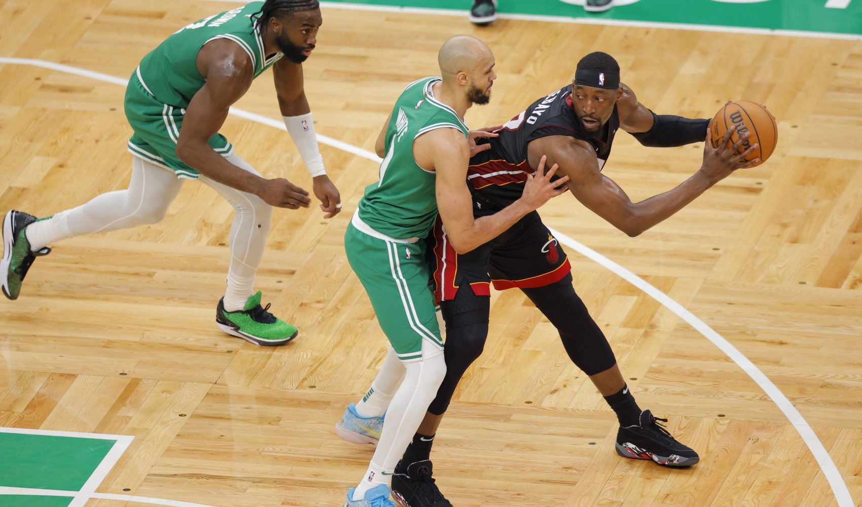 NBA'de gecenin sonuçları: Boston'dan rahat galibiyet