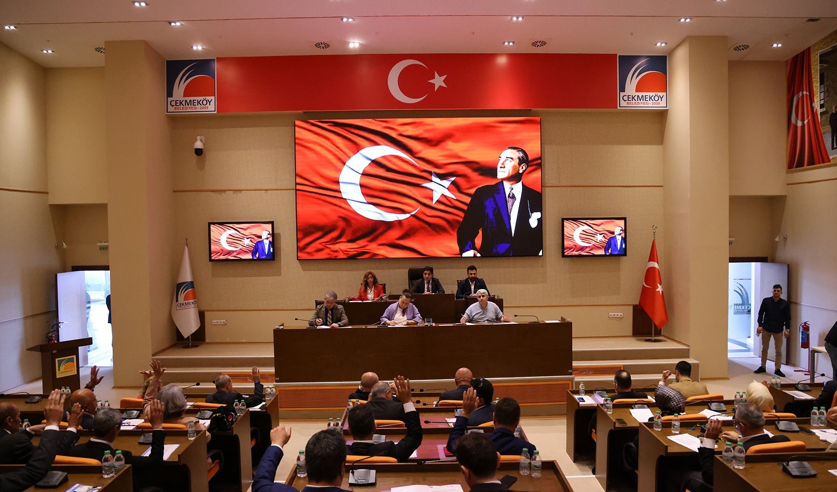 Üç vakıfa üzücü haber: CHP belediyesinde imzalanmış protokoller feshedildi