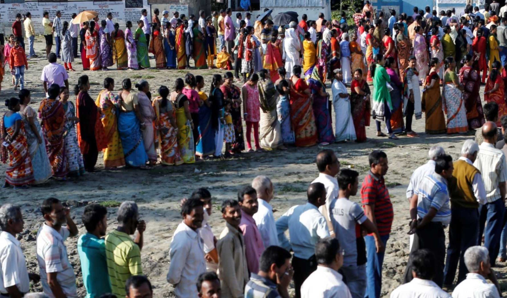 Hindistan'da genel seçimlerin son aşamasında oy verme işlemi başladı