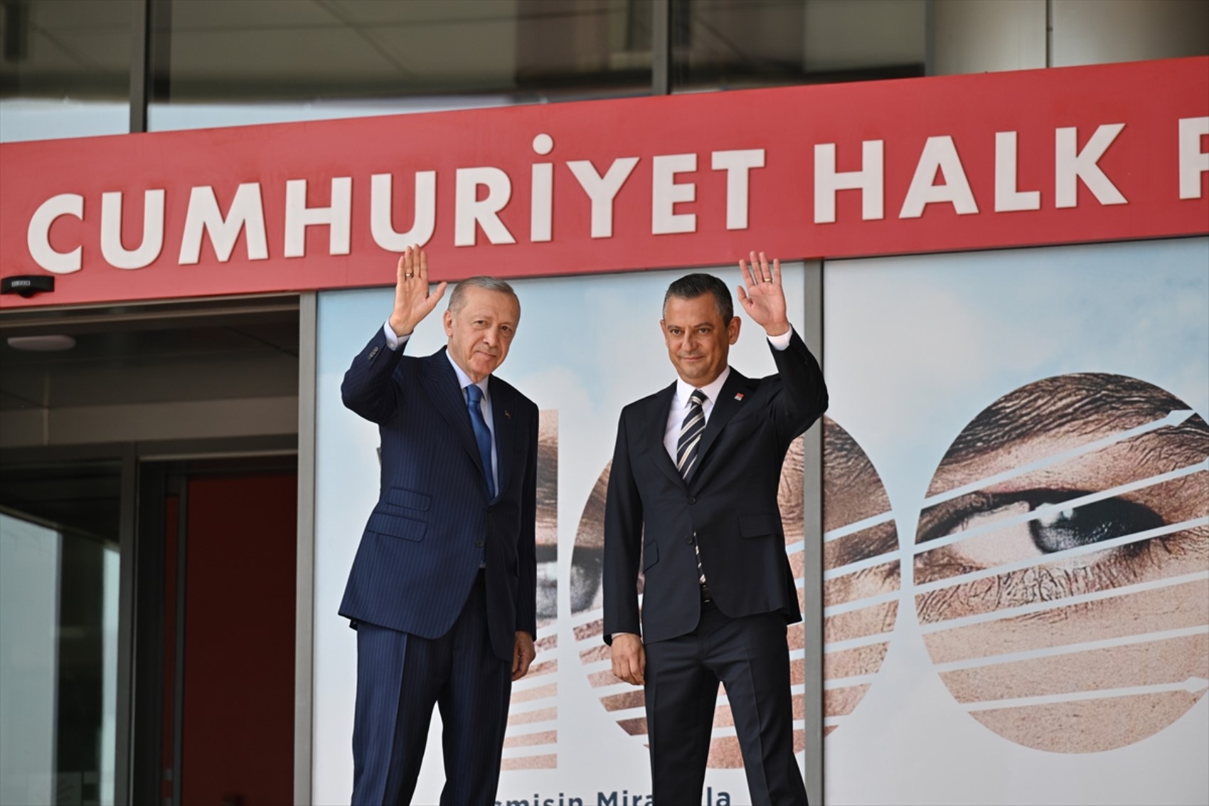 Erdoğan 18 yıl sonra CHP Genel Merkezi'nde! İşte görüşmenin tüm fotoğrafları...