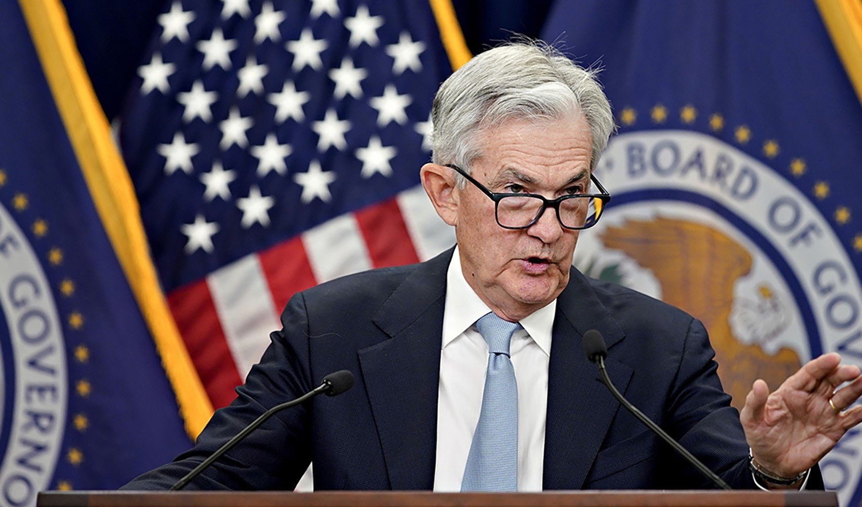 Fed Başkanı Powell'dan enflasyon mesajı: Sıkılaşma devam edecek