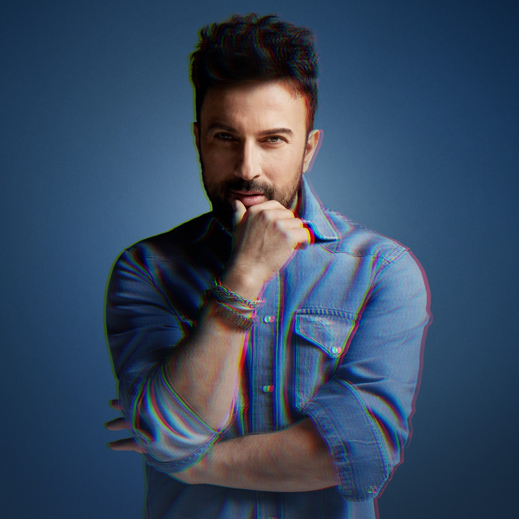 Tarkan'dan yeni yaz albümü: İşte 12 şarkılık liste ve şarkı sözleri...