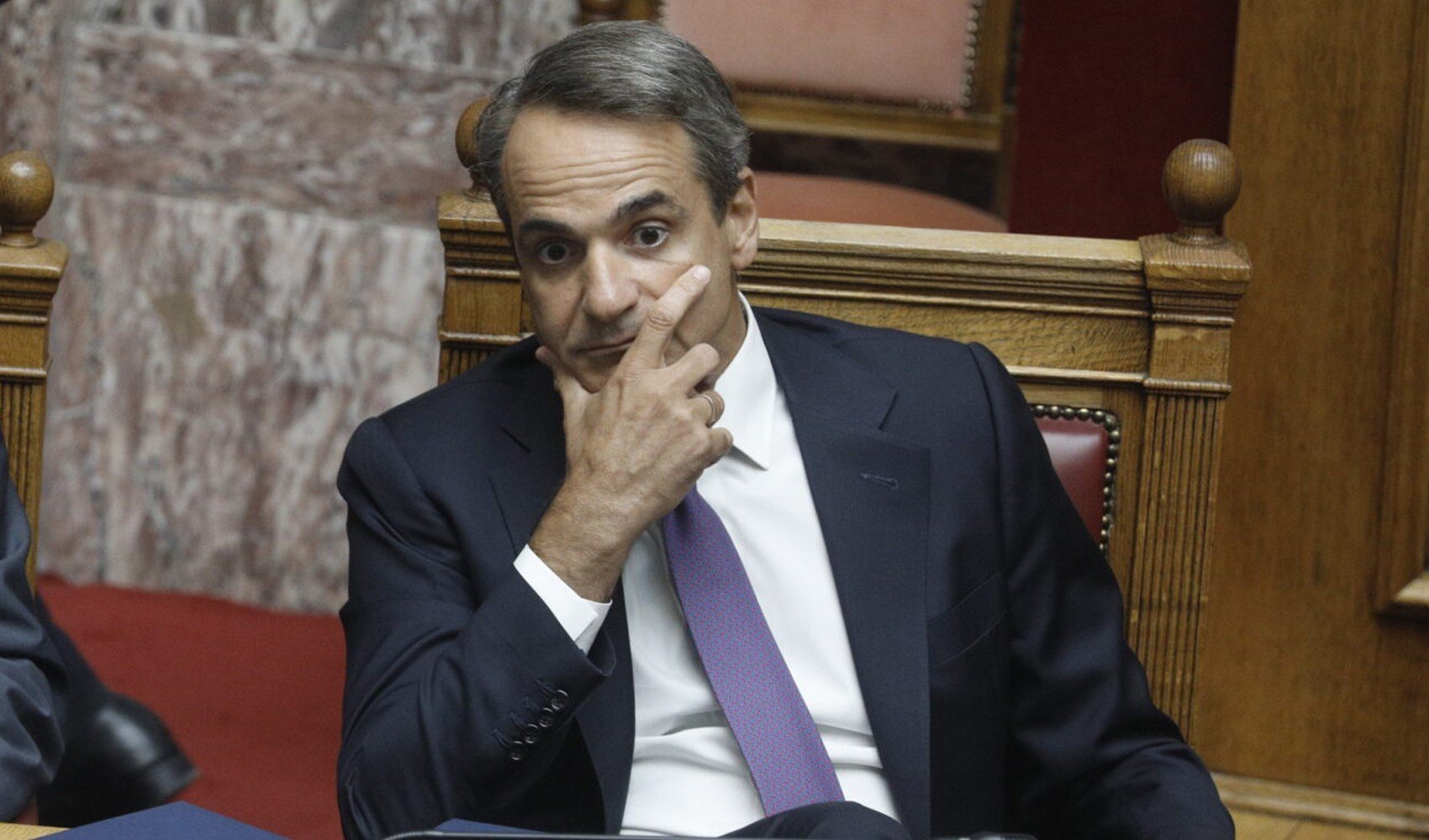Yunanistan'da Miçotakis, AP seçimlerinin faturasını kabineye kesti