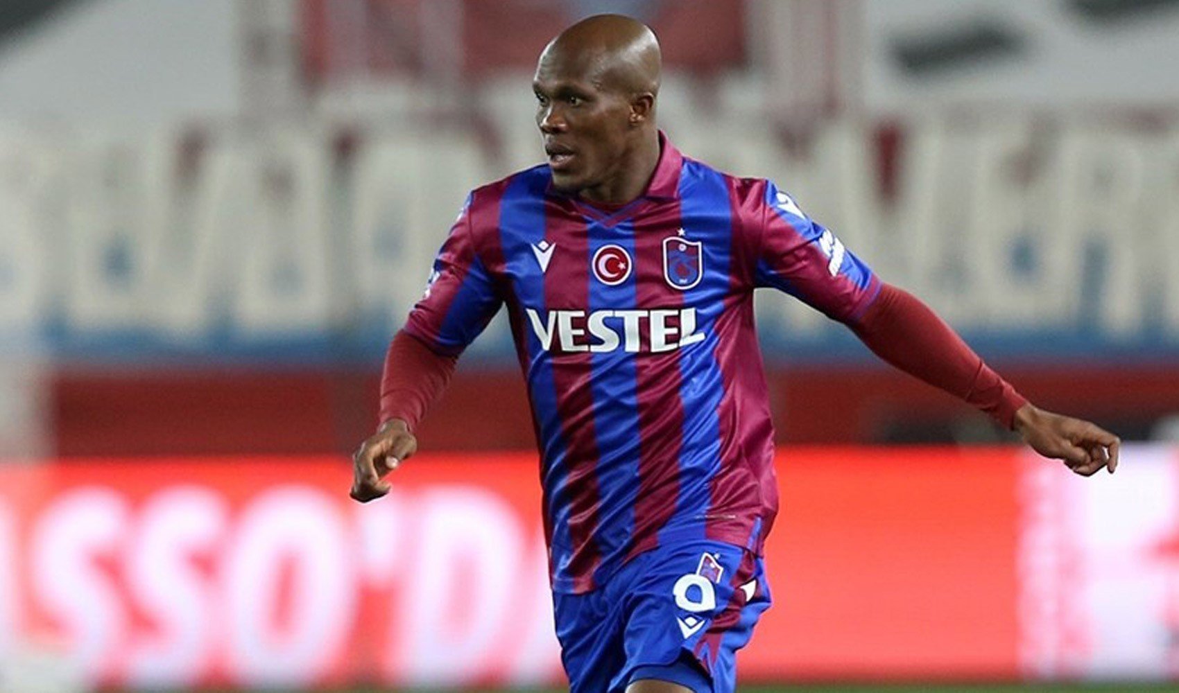 Trabzonspor, eski oyuncusu Nwakaeme'nin transferini açıkladı