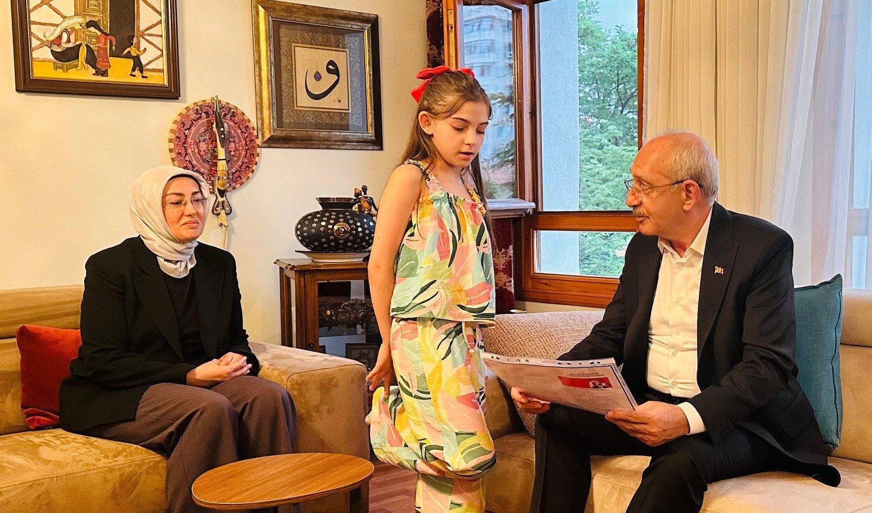 Kemal Kılıçdaroğlu evinde Ayşe Ateş ve çocuklarını ağırladı. 'Gafillere ve çakallara sesleniyorum'