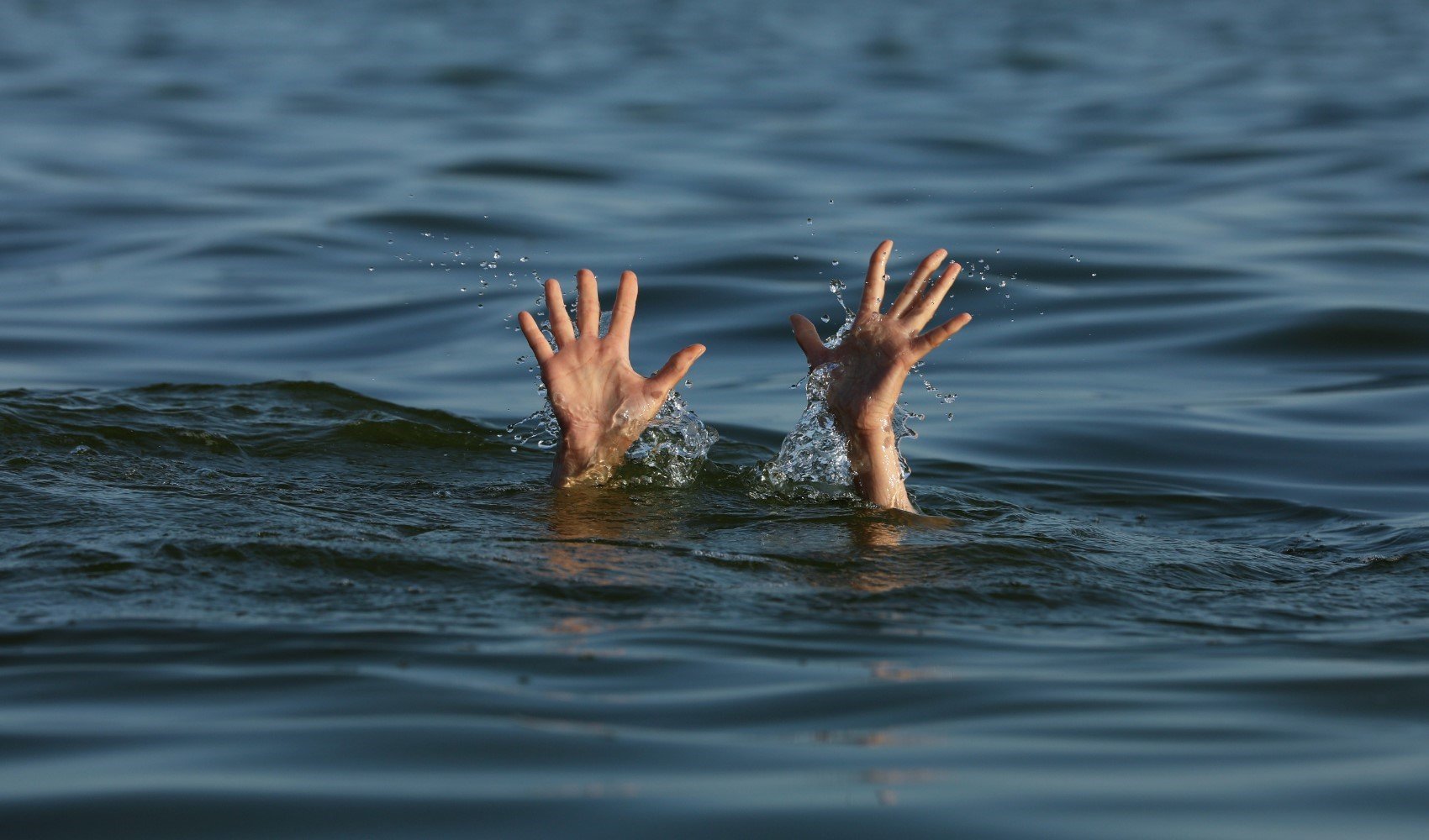 Bursa'da denize giren 16 yaşındaki çocuk boğuldu