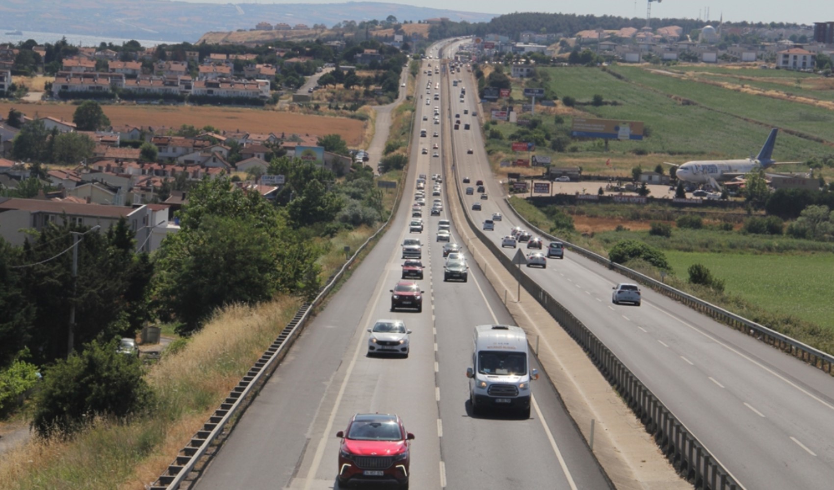 Bayram tatili dönüş yolculuğu başladı: Tekirdağ-İstanbul kara yolunda yoğunluk
