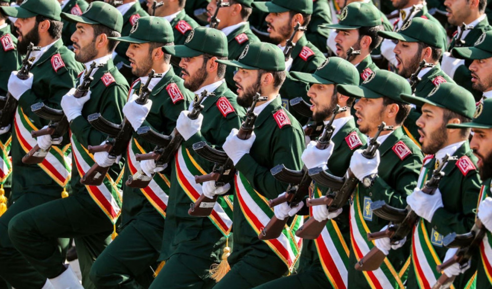 Kanada, İran Devrim Muhafızlarını 'terör örgütü' ilan etti