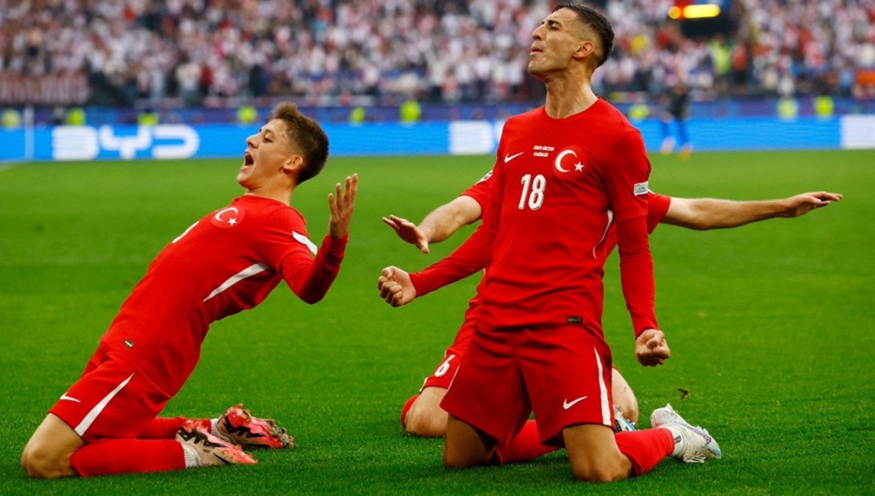 Portekiz mağlubiyeti sonrası Ahmet Çakar'dan Montella ve Hamit Altıntop hakkında olay iddia: 'Oyuncağı olmuşsunuz...'