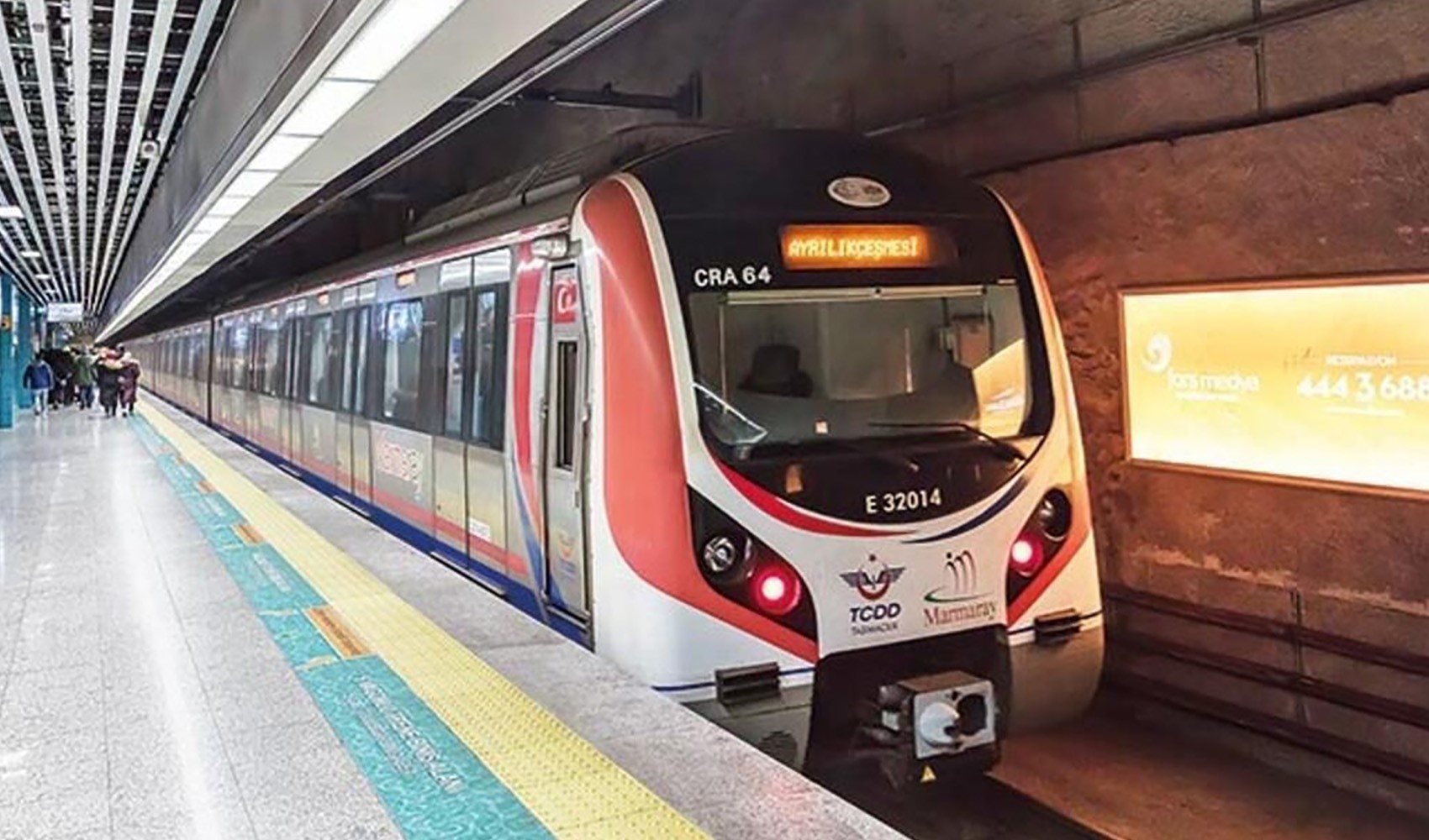 İstanbul'da iki metro hattında arıza