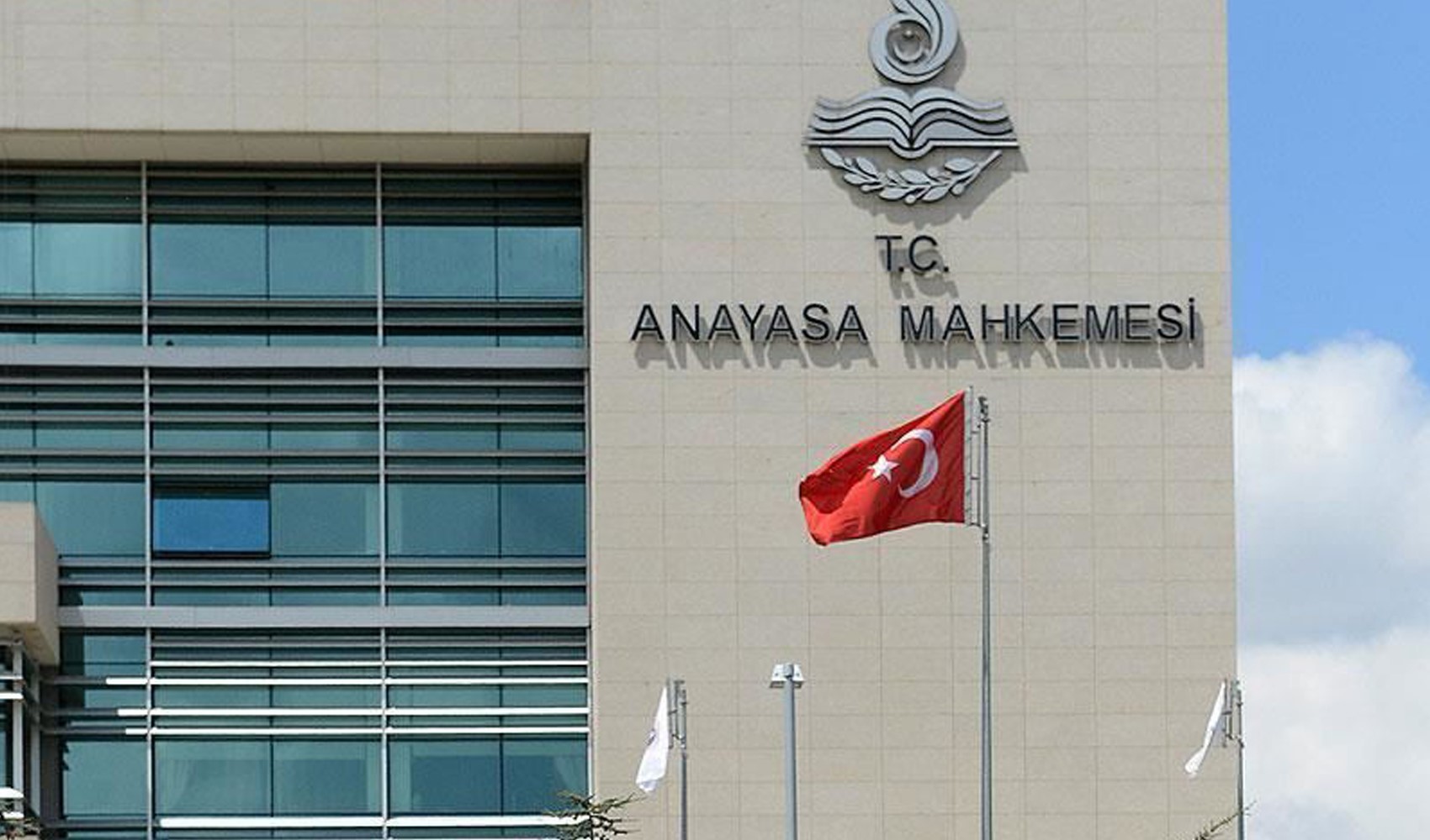 AYM, CHP'nin başvurusunu reddetti