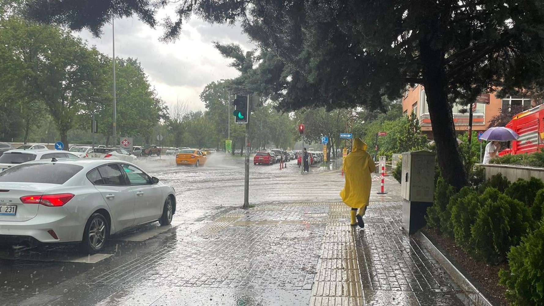 Meteoroloji'den 18 kent için sarı kodlu uyarı! Kuvvetli yağış geliyor