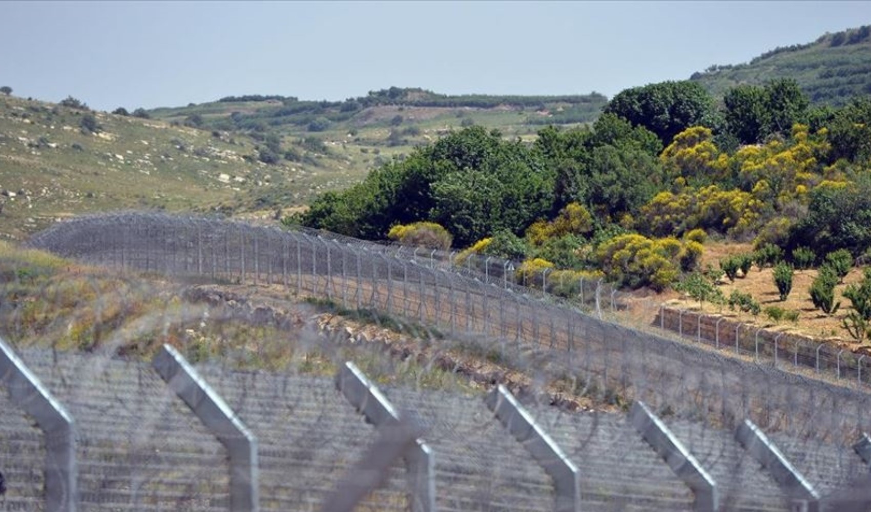 İsrail Suriye ordusuna saldırı düzenlediğini açıkladı