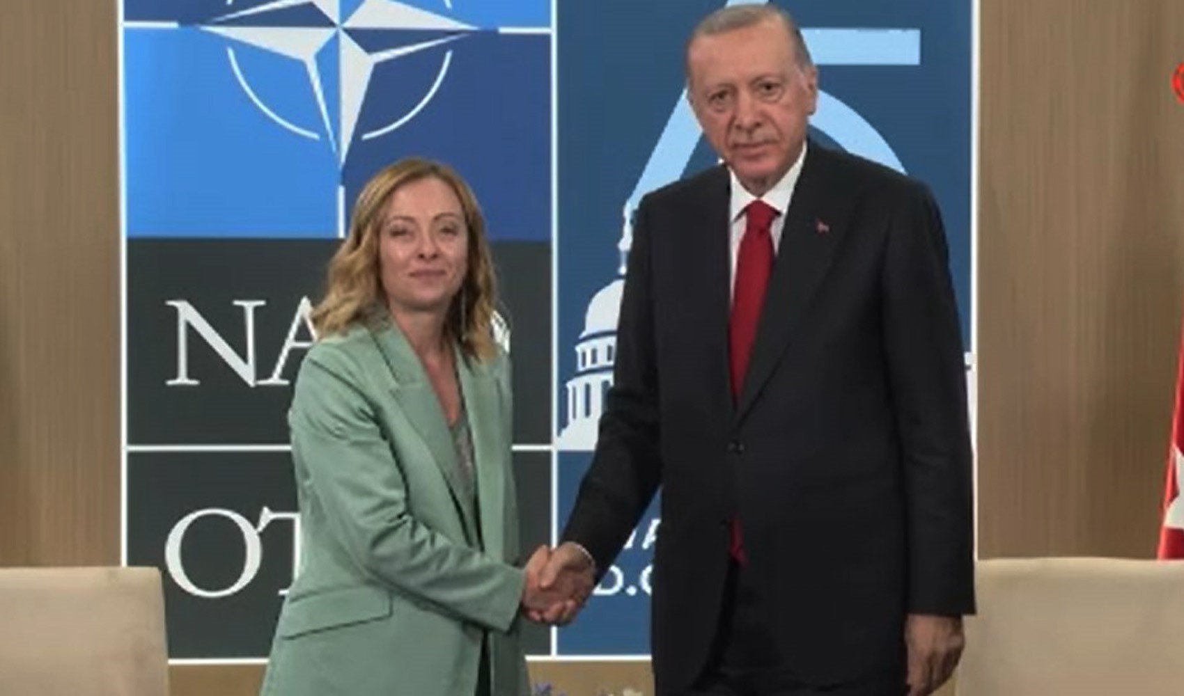 Cumhurbaşkanı Erdoğan, İtalya Başbakanı Giorgia Meloni ile bir araya geldi