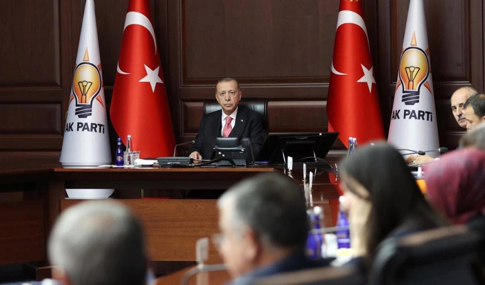 Saymaz'dan kulis bilgisi: Erdoğan imzasıyla kabinede yeni görevden almalar yaşanabilir