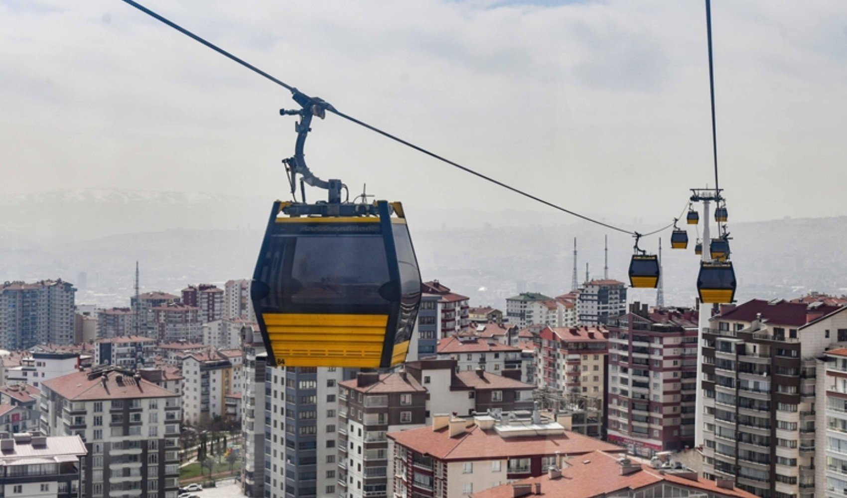 Ankara'da dinozorların ardında teleferik hattı da çöp oldu