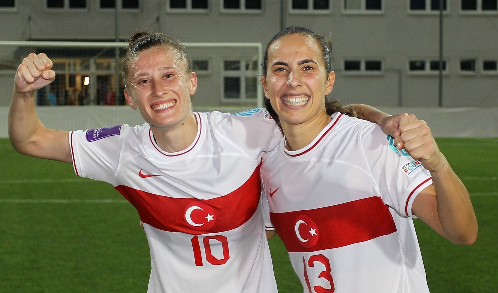 A Milli Kadın Futbol Takımı, EURO 2025 Play-Off'u garantiledi