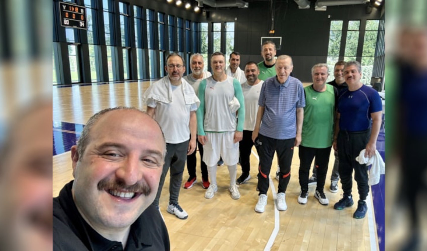 Erdoğan KKTC dönüşü basketbol maçında