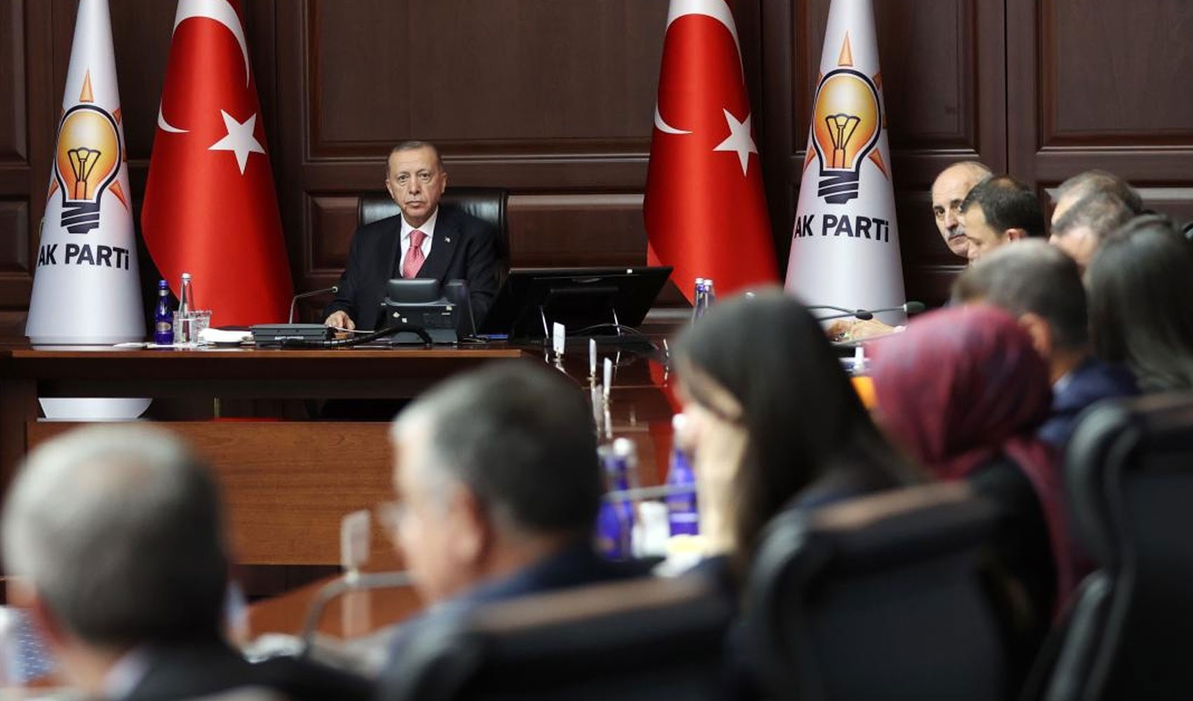 AKP'de kritik gün: Bazı isimler görevden alınabilir