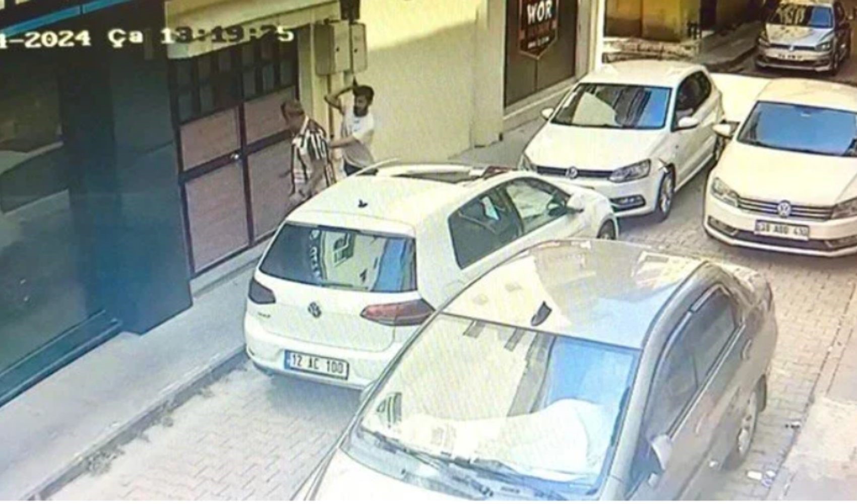 Terrore causato da un tossicodipendente: 2 morti e 7 feriti