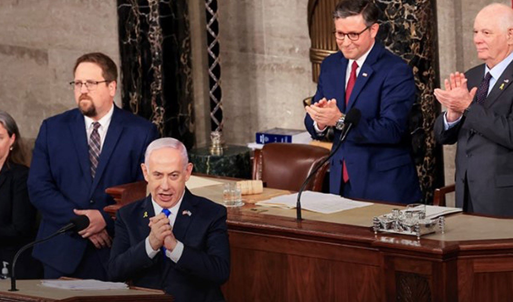ABD kongresinde İsrail'in katliamı ayakta alkışlandı: İçerde destek, dışarda tepki