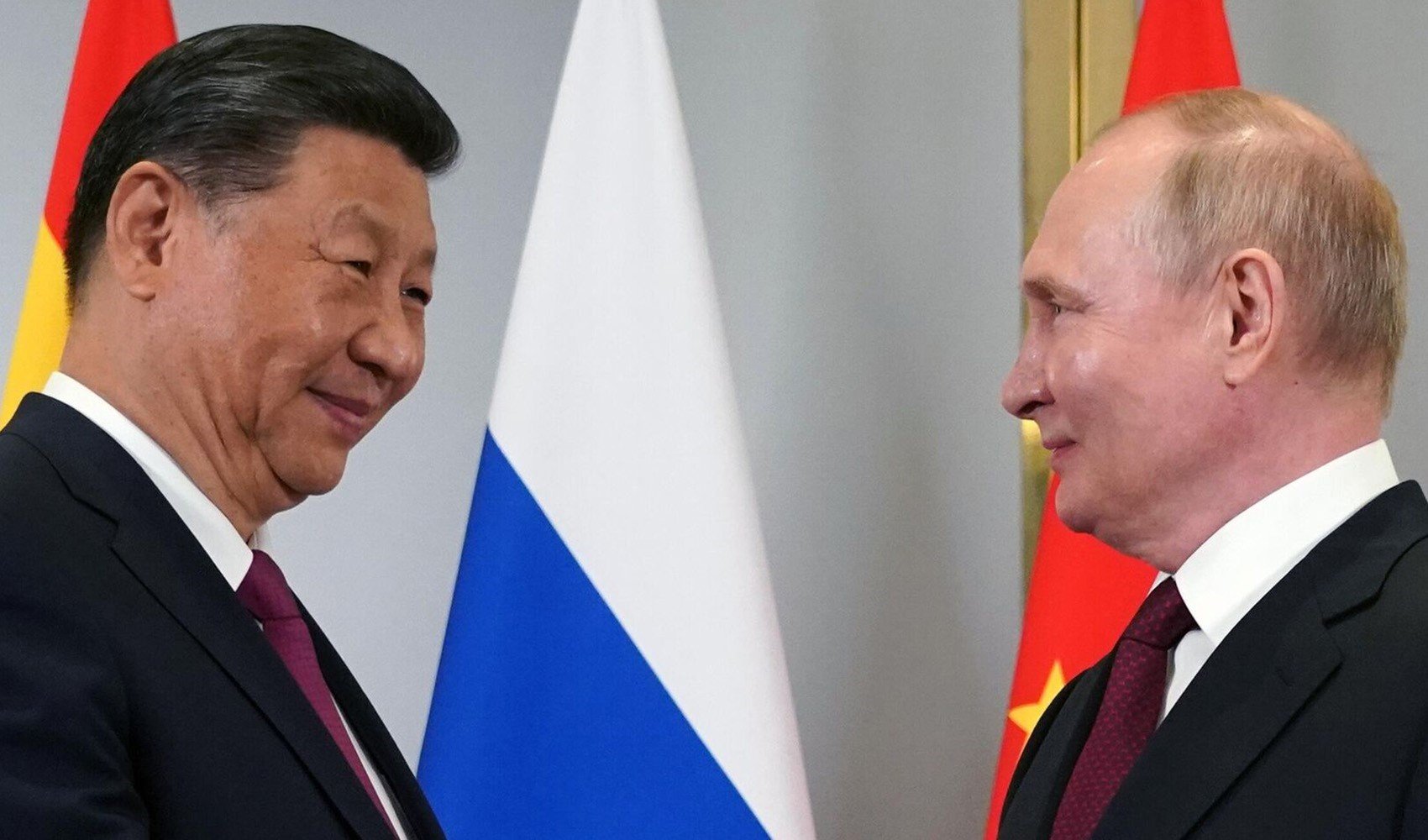 Putin ve Şi, Astana’da bir araya geldi