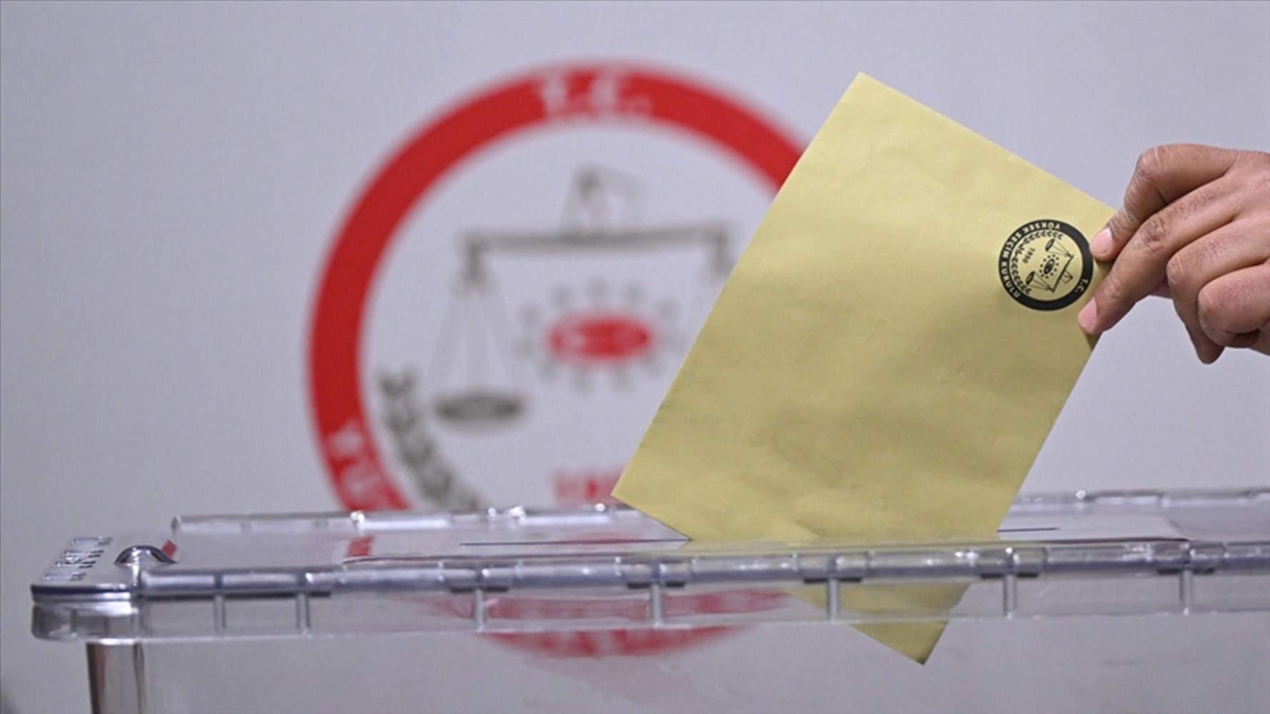 Gli indecisi segnano l'ultimo sondaggio elettorale: quale partito è arrivato primo?