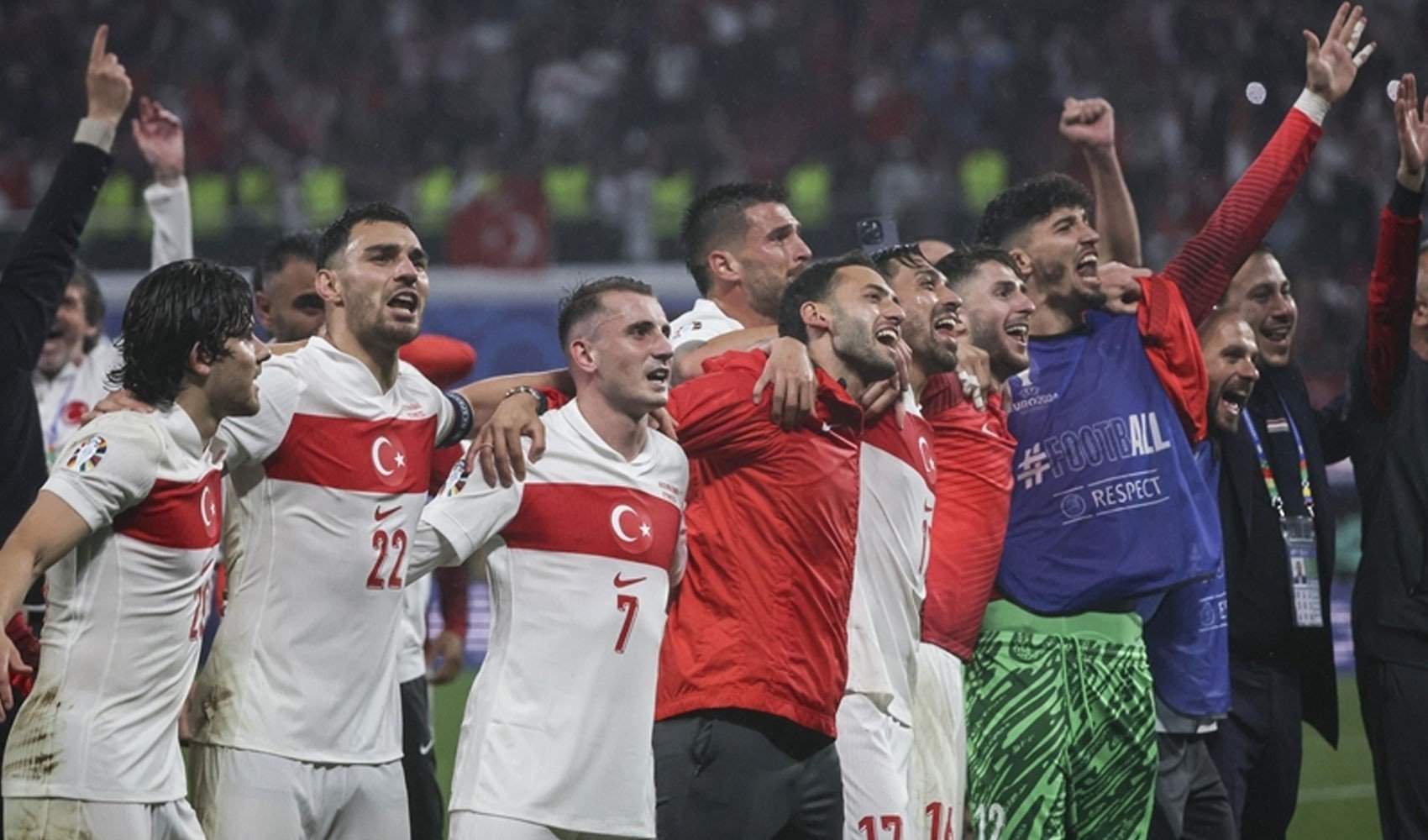 Rakip Hollanda, hedef yarı final: Türkiye tek yürek
