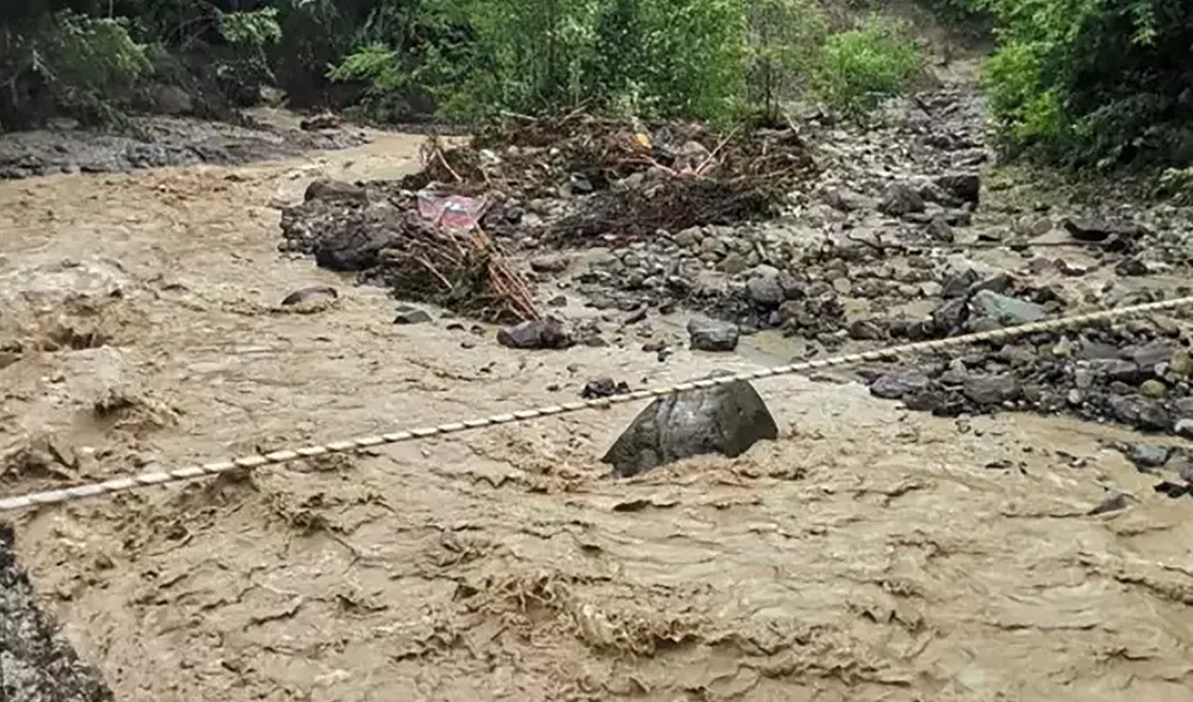 Ordu'da sel ve heyelan: Bir kişi hayatını kaybetti