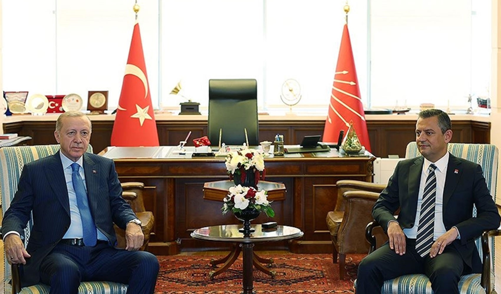 AKP’li Elitaş, ilk kez açıkladı: Erdoğan-Özel görüşmesinde dikkat çeken ayrıntı